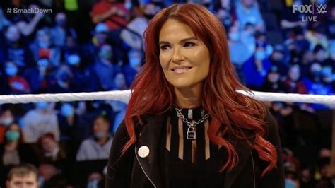 [Photo] Lita shows off stunning physique amid WWE。